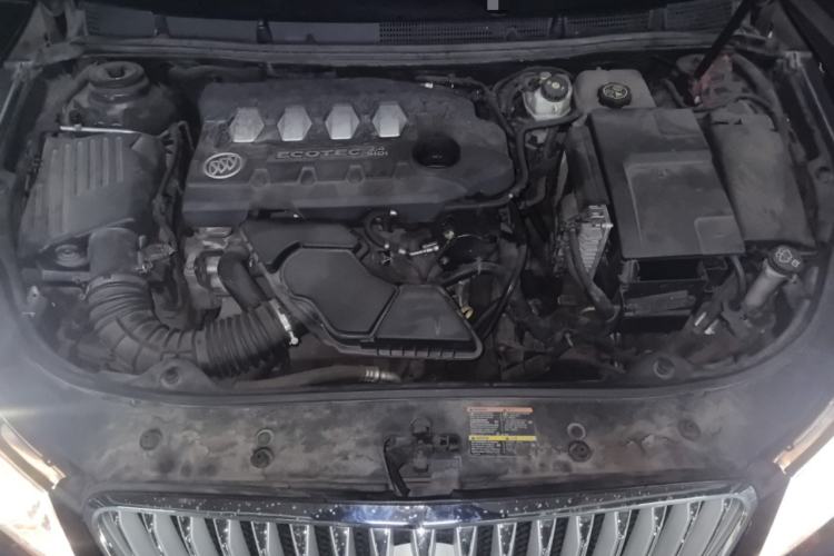 Used Buick LaCrosse 2012 2.4L SIDI Haoya Edition Engine Bay