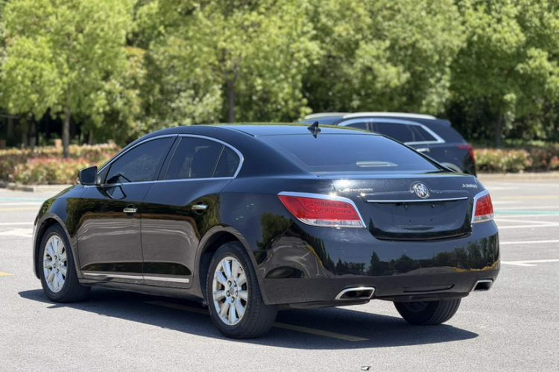 Used Buick LaCrosse 2012 2.4L SIDI Elegant Edition Exterior 2