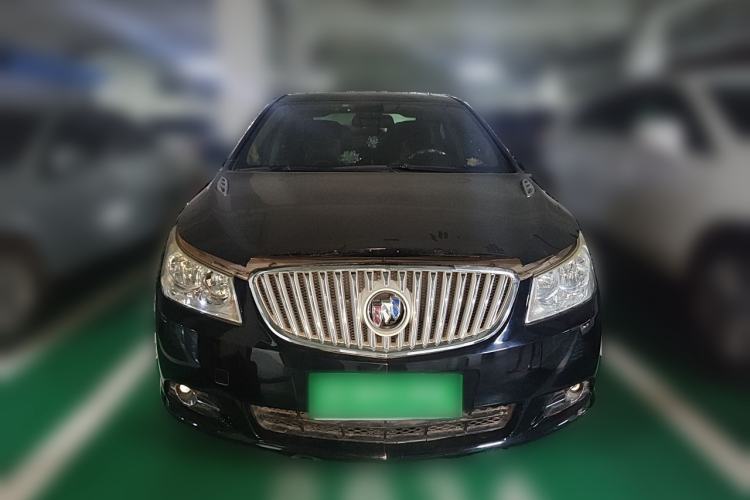 Used Buick LaCrosse 2012 2.4L SIDI Elegant Edition Front