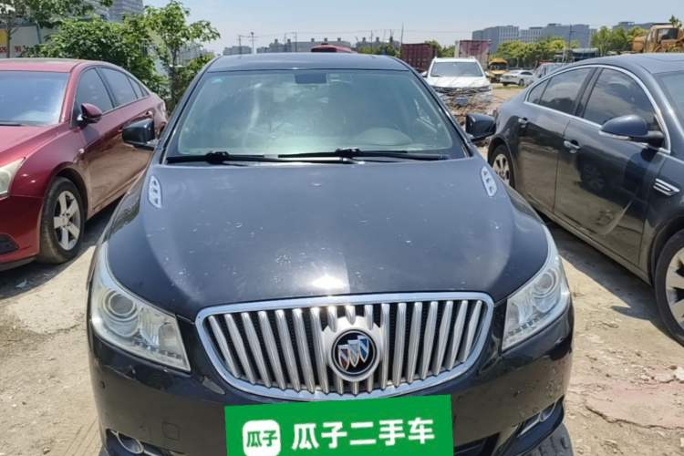 Used Buick LaCrosse 2012 2.4L SIDI Elegant Edition Front