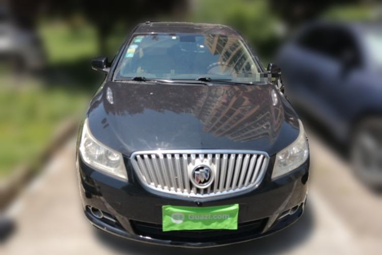 Used Buick LaCrosse 2012 2.4L SIDI Elegant Edition Front