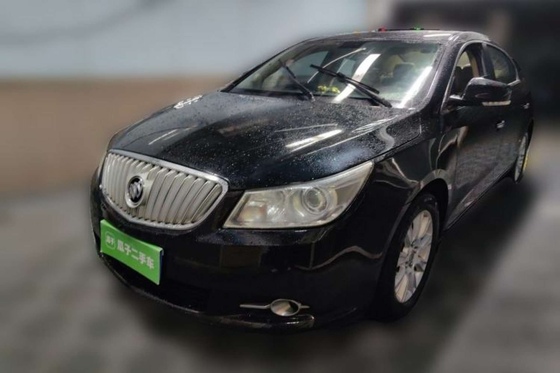 Used Buick LaCrosse 2012 2.4L SIDI Elegant Edition Front Left 45 Deg