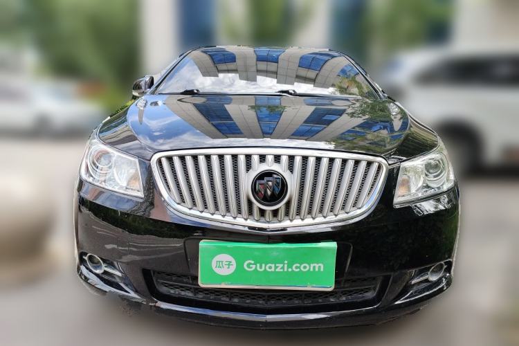 Used Buick LaCrosse 2012 2.4L SIDI Luxury Edition Front