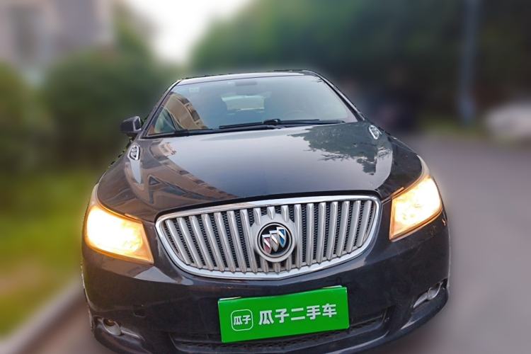 Used Buick LaCrosse 2012 2.4L SIDI Elegant Edition Front
