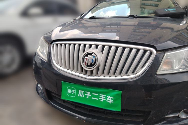 Used Buick LaCrosse 2012 2.4L SIDI Luxury Edition Front