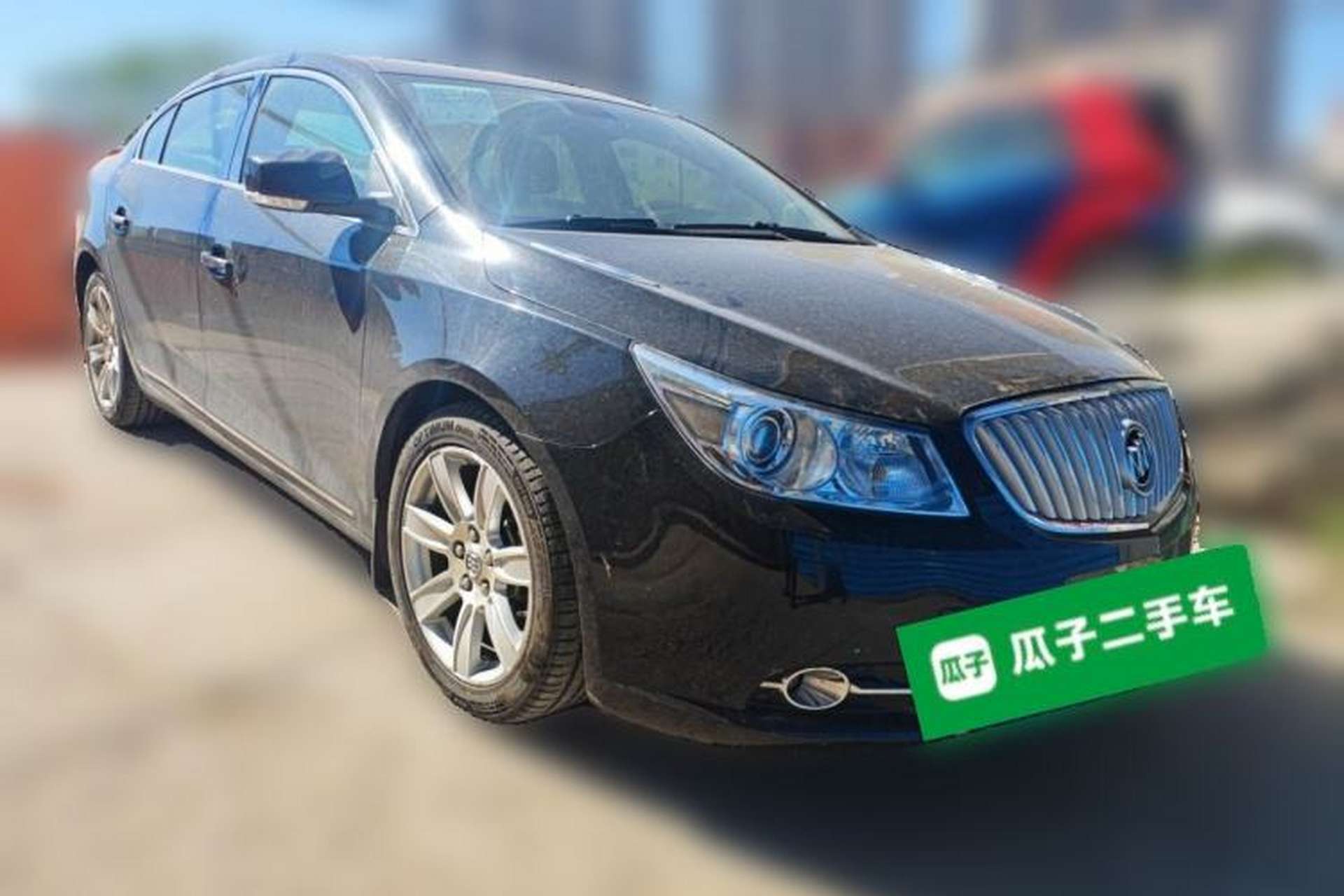 Used Buick LaCrosse 2012 2.4L SIDI Luxury Edition Front Right 45 Deg