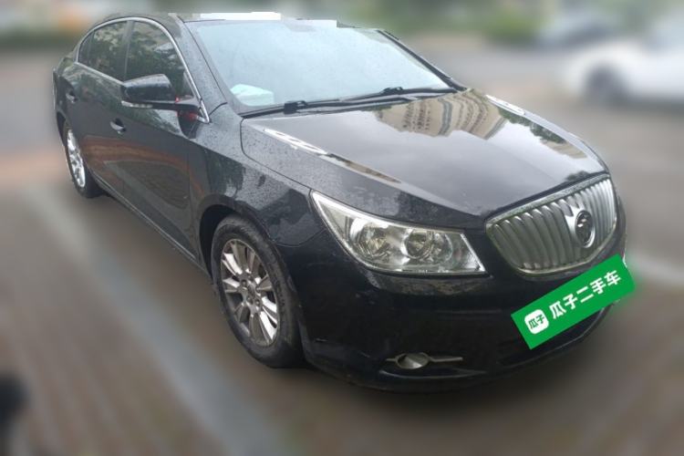 Used Buick LaCrosse 2012 eAssist 2.4L Elegance Edition Front Right 45 Deg