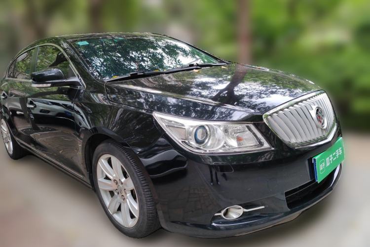 Used Buick LaCrosse 2012 2.0T Flagship Edition Front Right 45 Deg