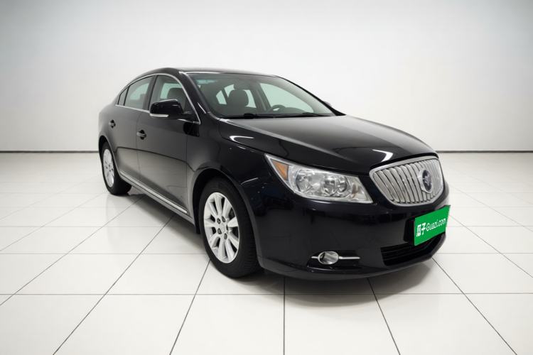 Used Buick LaCrosse 2012 2.0T Comfort Edition Front Right 45 Deg