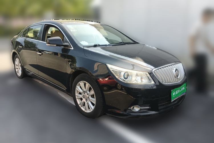 Used Buick LaCrosse 2012 2.4L SIDI Haoya Edition Front Right 45 Deg