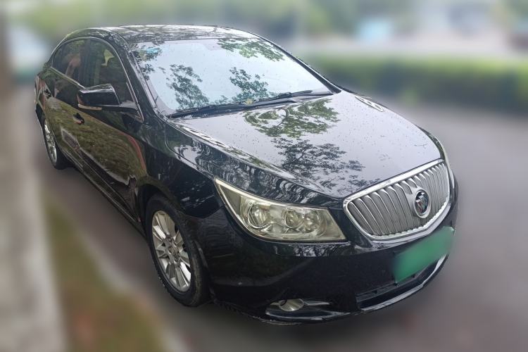 Used Buick LaCrosse 2012 2.4L SIDI Haoya Edition Front Right 45 Deg