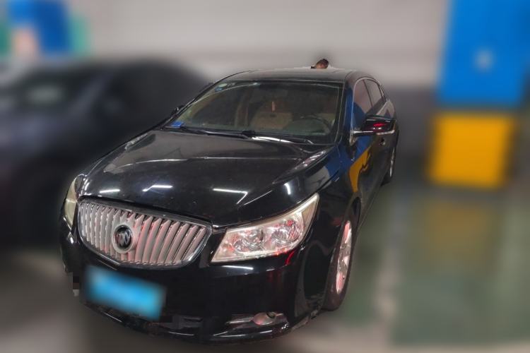Used Buick LaCrosse 2012 2.4L SIDI Haoya Edition Front Right 45 Deg
