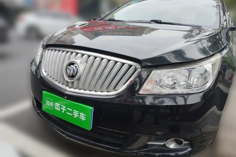 Used Buick LaCrosse 2012 2.4L SIDI Elegant Edition Front