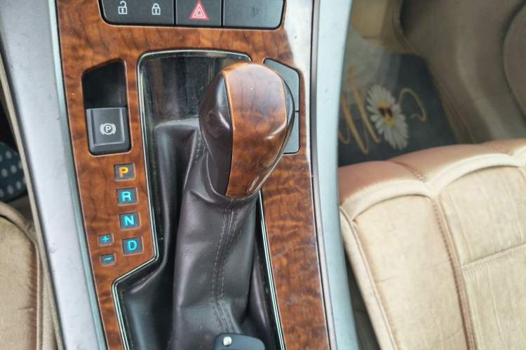 Used Buick LaCrosse 2012 2.4L SIDI Haoya Edition Gear Lever
