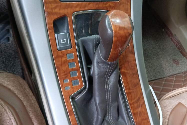 Used Buick LaCrosse 2012 2.4L SIDI Haoya Edition Gear Lever