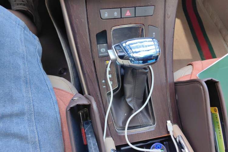 Used Buick LaCrosse 2012 2.4L SIDI Haoya Edition Gear Lever