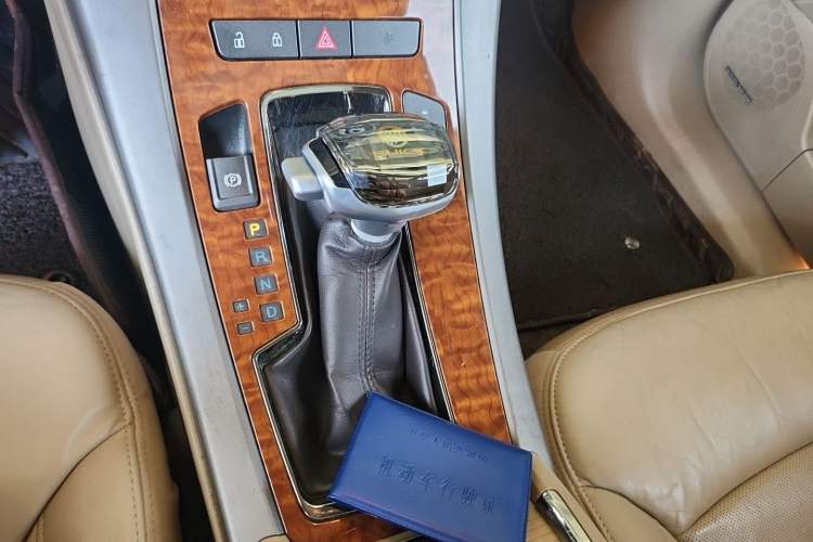 Used Buick LaCrosse 2012 2.4L SIDI Luxury Edition Gear Lever