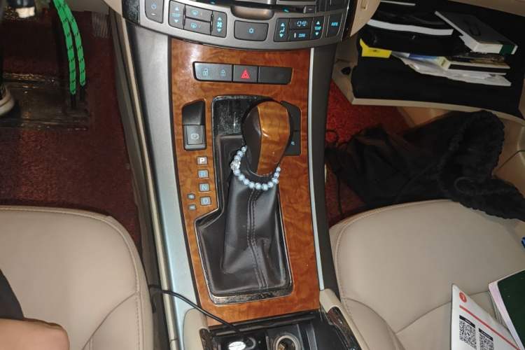 Used Buick LaCrosse 2012 2.0T Comfort Edition Gear Lever