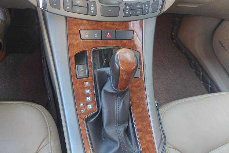 Used Buick LaCrosse 2012 2.4L SIDI Haoya Edition Gear Lever