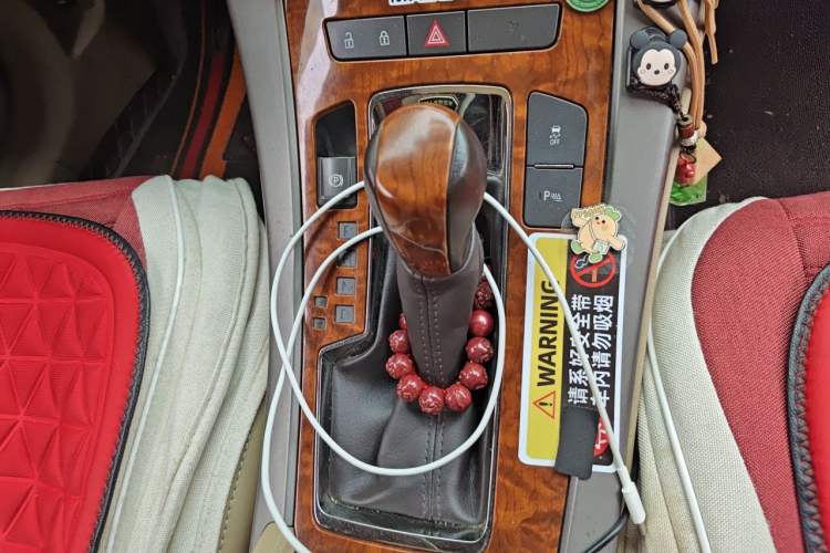 Used Buick LaCrosse 2012 2.4L SIDI Comfort Edition Gear Lever