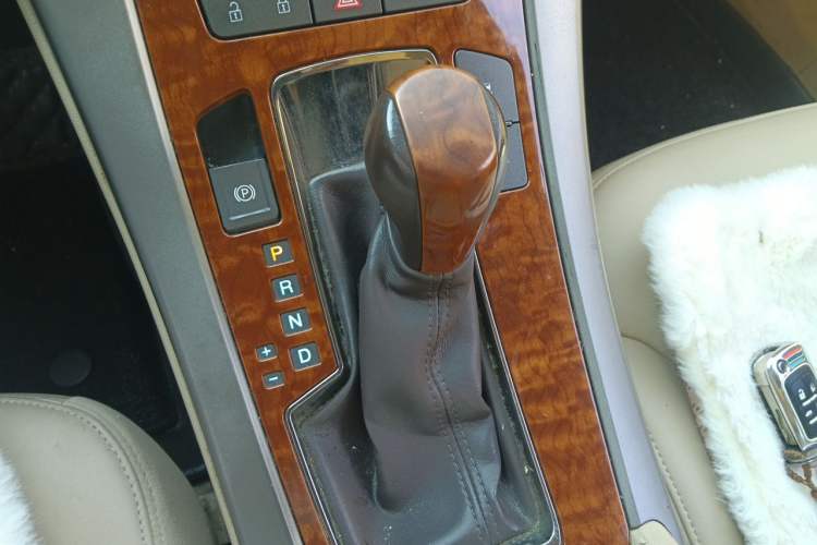 Used Buick LaCrosse 2012 2.4L SIDI Haoya Edition Gear Lever