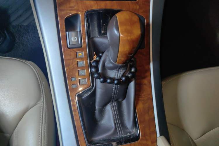 Used Buick LaCrosse 2012 2.4L SIDI Luxury Edition Gear Lever
