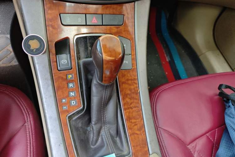 Used Buick LaCrosse 2012 2.4L SIDI Comfort Edition Gear Lever