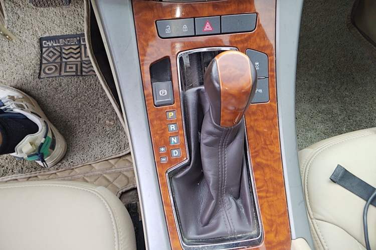 Used Buick LaCrosse 2012 eAssist 2.4L Elegance Edition Gear Lever