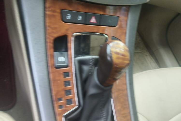 Used Buick LaCrosse 2012 2.4L SIDI Haoya Edition Gear Lever