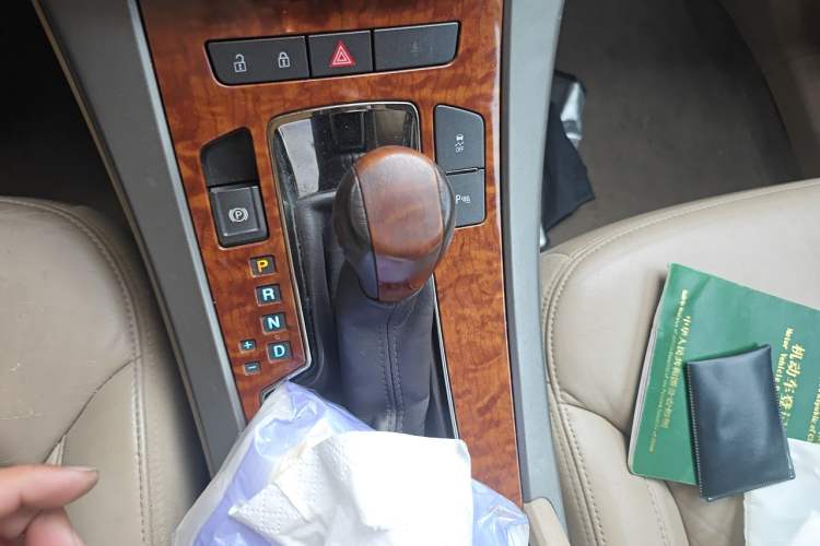 Used Buick LaCrosse 2012 2.4L SIDI Elegant Edition Gear Lever