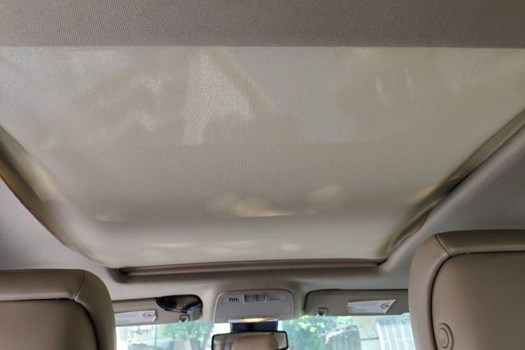 Used Buick LaCrosse 2012 2.4L SIDI Elegant Edition Headliner