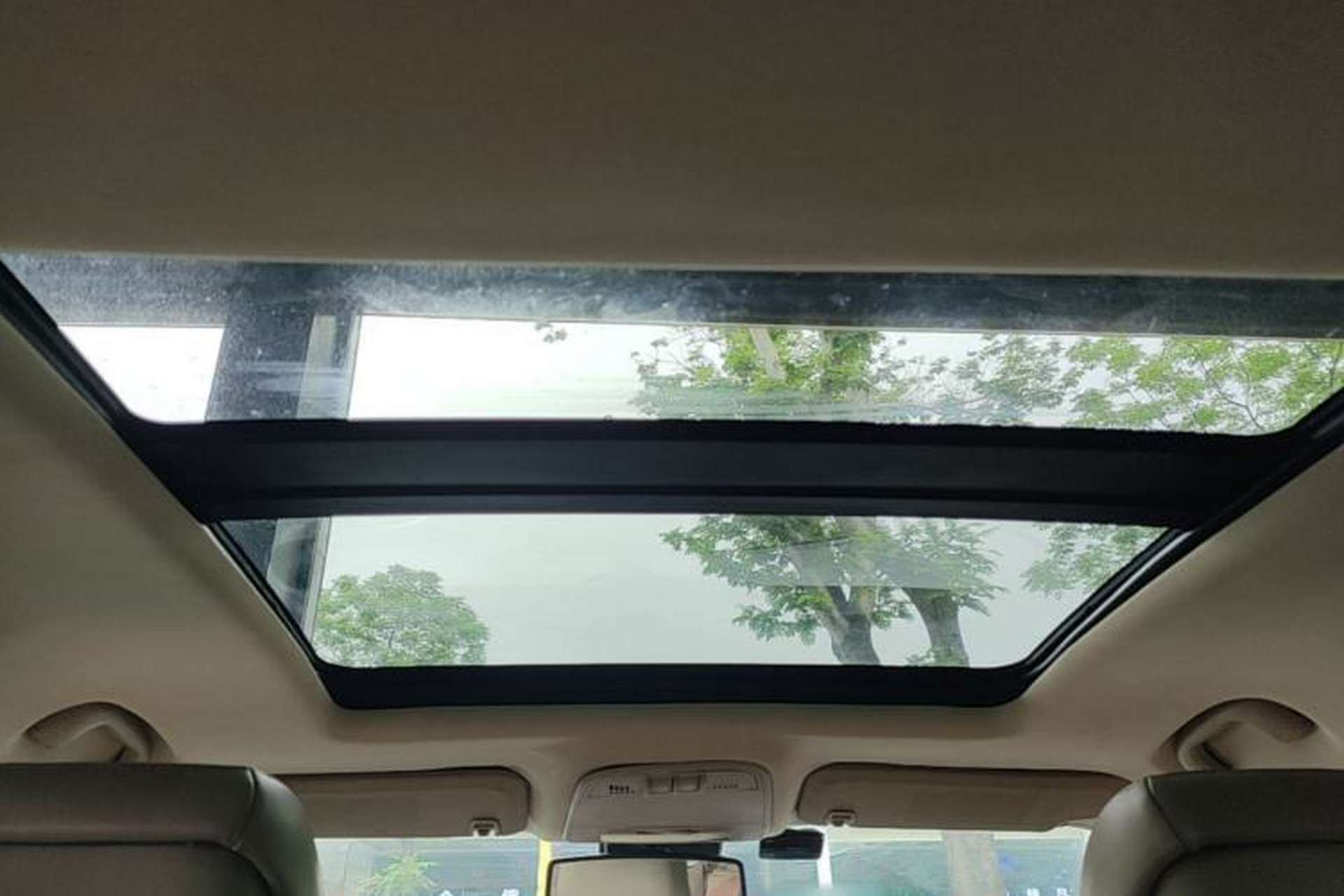 Used Buick LaCrosse 2012 2.4L SIDI Elegant Edition Headliner