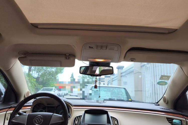 Used Buick LaCrosse 2012 2.4L SIDI Elegant Edition Headliner