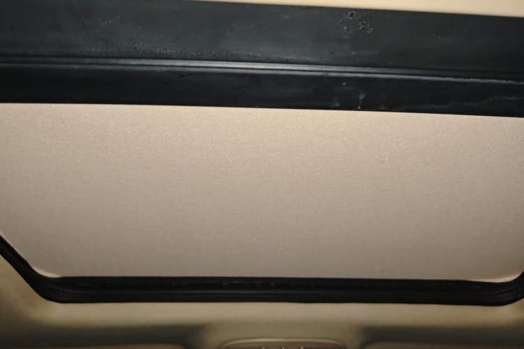 Used Buick LaCrosse 2012 2.4L SIDI Comfort Edition Headliner