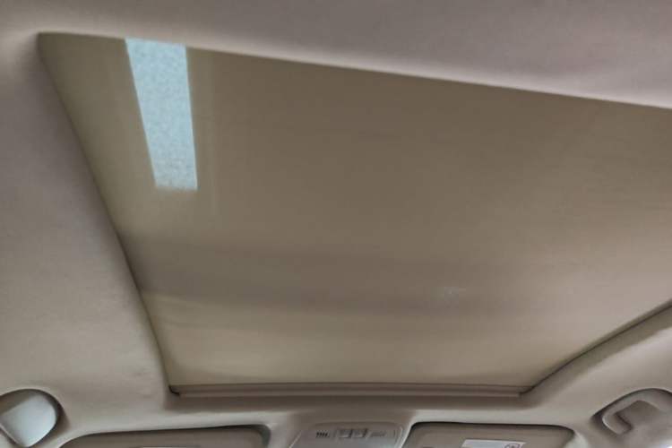 Used Buick LaCrosse 2012 2.4L SIDI Haoya Edition Headliner