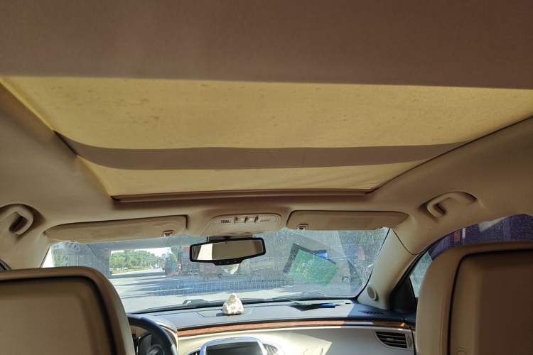 Used Buick LaCrosse 2012 2.4L SIDI Luxury Edition Headliner