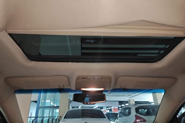 Used Buick LaCrosse 2012 2.4L SIDI Luxury Edition Headliner