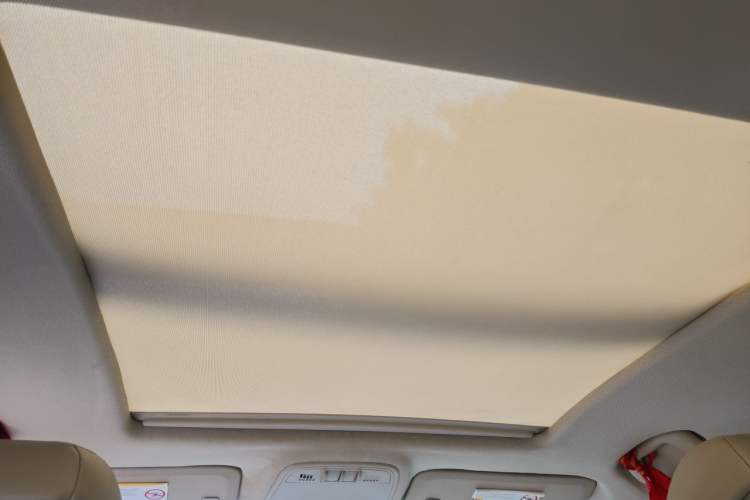 Used Buick LaCrosse 2012 eAssist 2.4L Luxury Edition Headliner