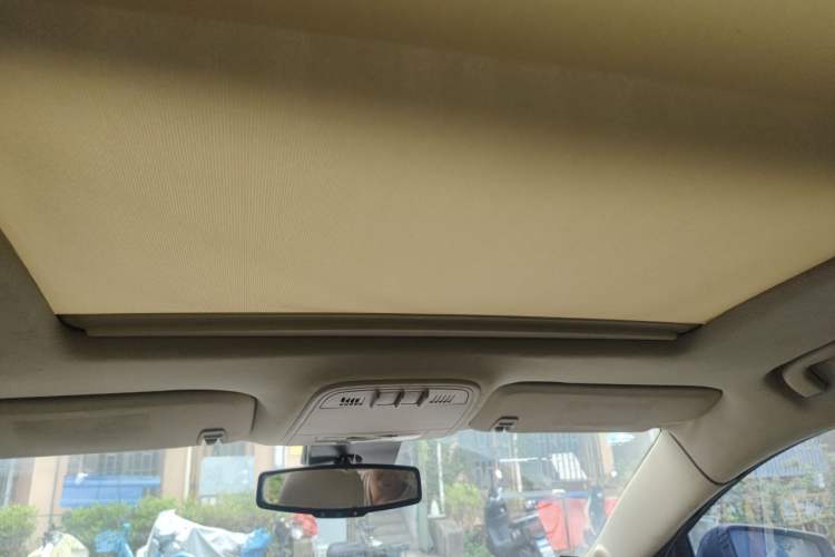 Used Buick LaCrosse 2012 2.4L SIDI Elegant Edition Headliner