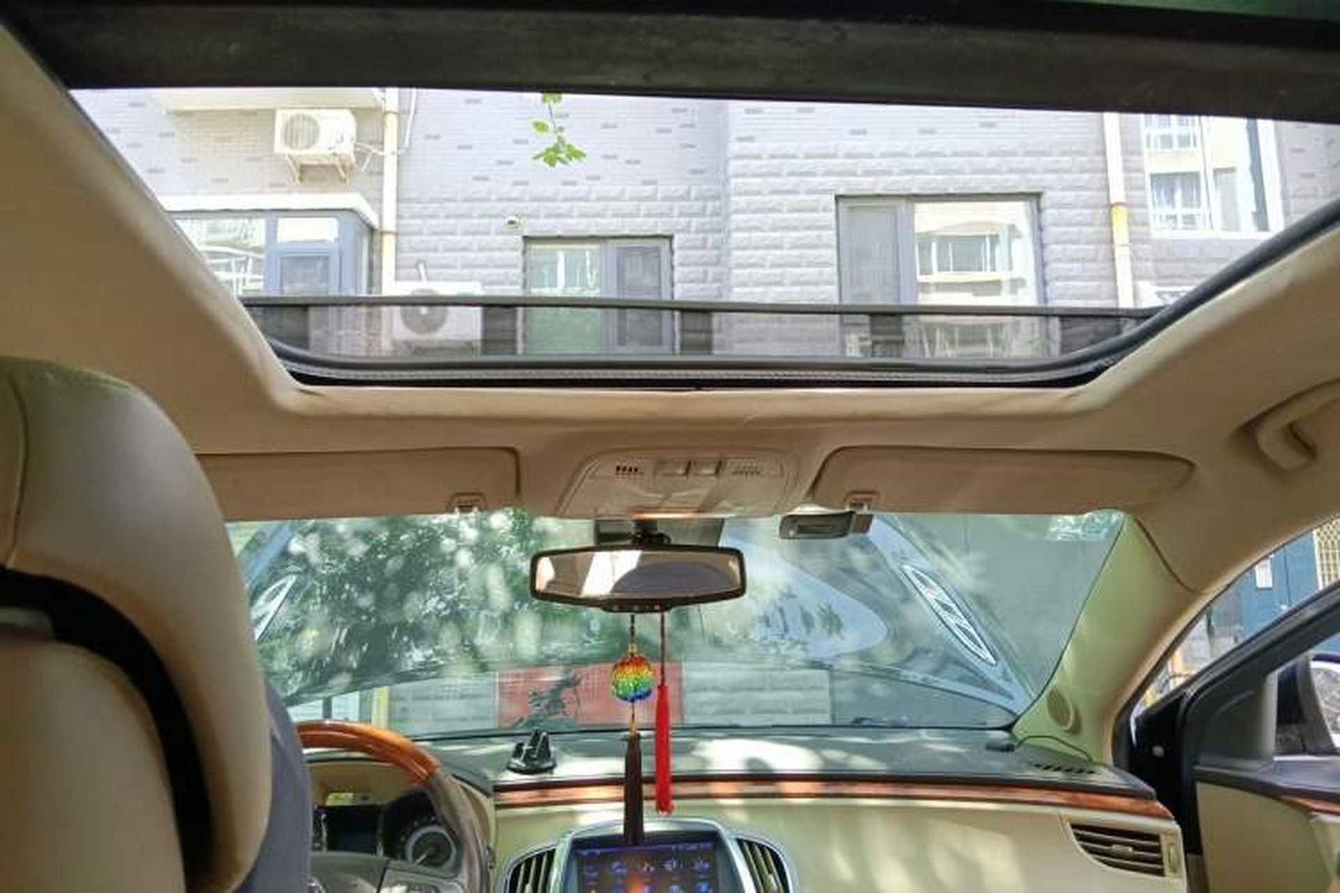 Used Buick LaCrosse 2012 2.4L SIDI Elegant Edition Headliner
