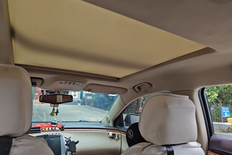Used Buick LaCrosse 2012 2.4L SIDI Comfort Edition Headliner