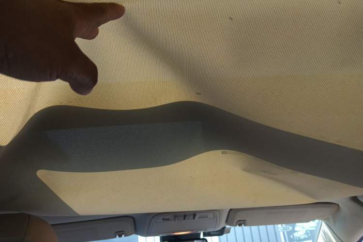 Used Buick LaCrosse 2012 2.4L SIDI Haoya Edition Headliner