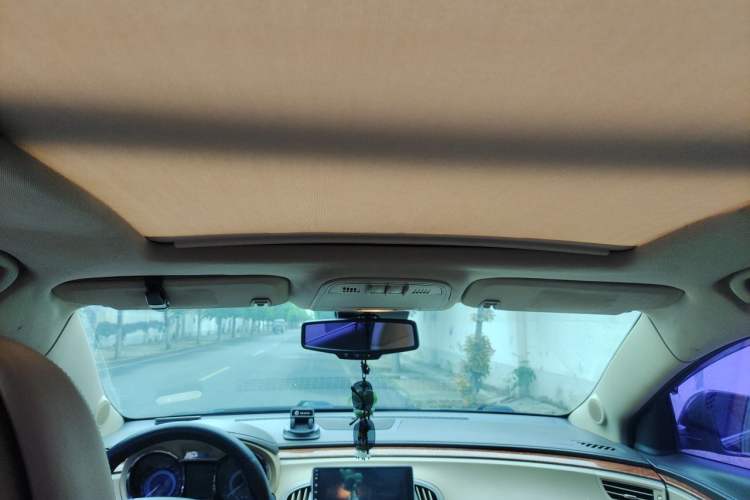Used Buick LaCrosse 2012 2.4L SIDI Luxury Edition Headliner