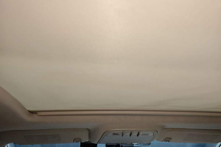 Used Buick LaCrosse 2012 2.0T Comfort Edition Headliner