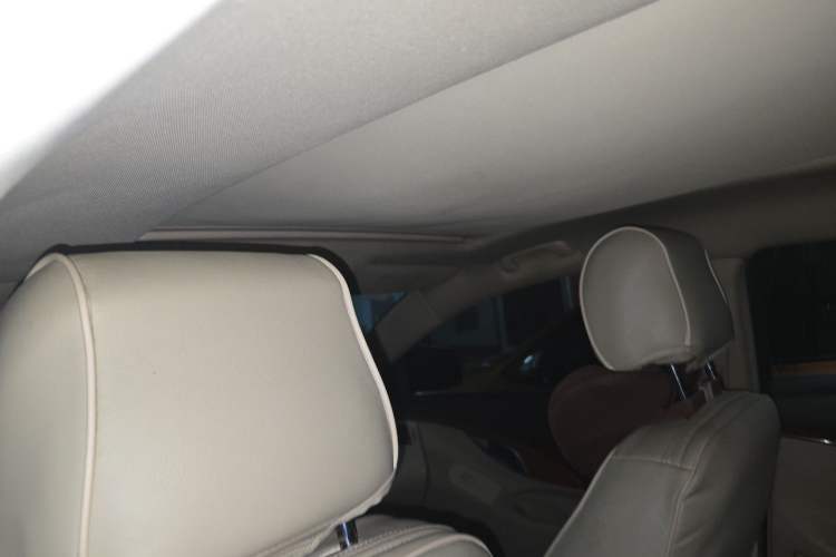 Used Buick LaCrosse 2012 2.4L SIDI Comfort Edition Headliner