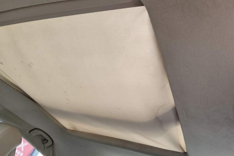 Used Buick LaCrosse 2012 2.4L SIDI Elegant Edition Headliner