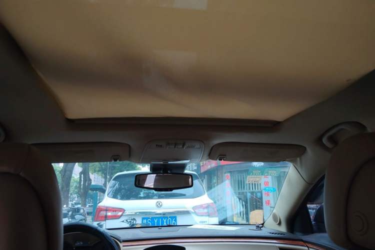 Used Buick LaCrosse 2012 2.4L SIDI Elegant Edition Headliner