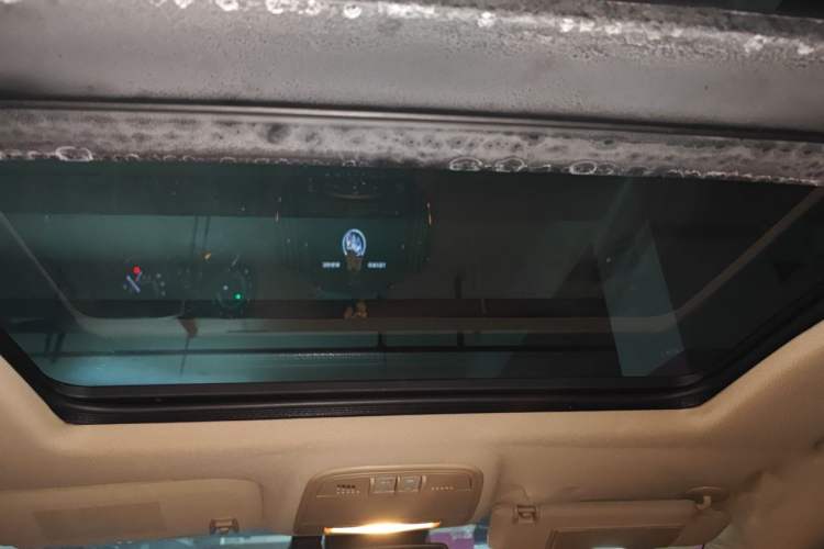 Used Buick LaCrosse 2012 2.4L SIDI Haoya Edition Headliner