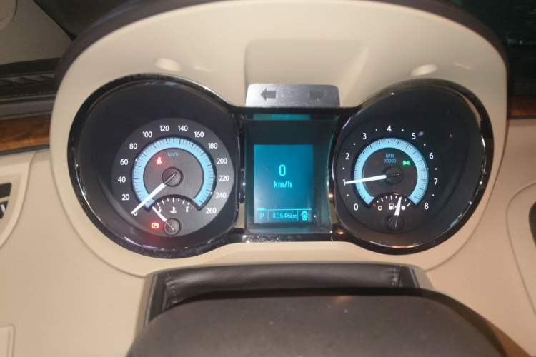 Used Buick LaCrosse 2012 2.4L SIDI Elegant Edition Instrument Cluster