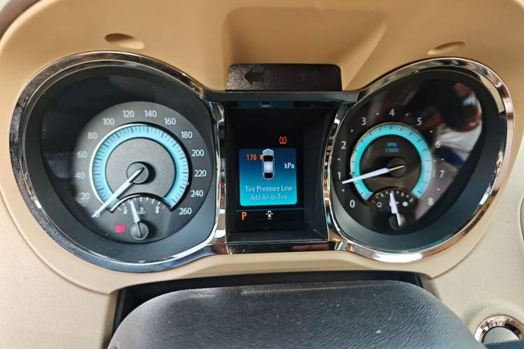 Used Buick LaCrosse 2012 2.4L SIDI Luxury Edition Instrument Cluster